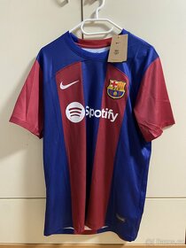 Dres FC Barcelona, Robert Lewandowski, sezóna 2023/24 - 2