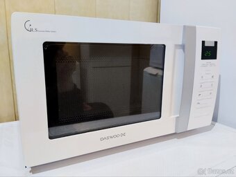 Mikrovlnná trouba Daewoo - 2