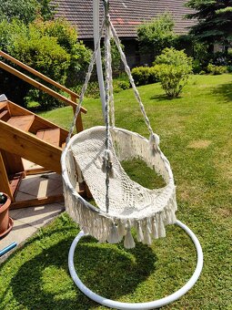 Macrame design vajíčko na stojanu - 2