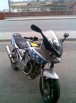 Suzuki Bandit 600s - 2