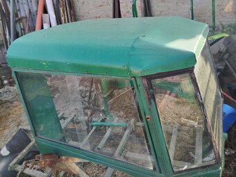 Kabina Zetor Super - 2