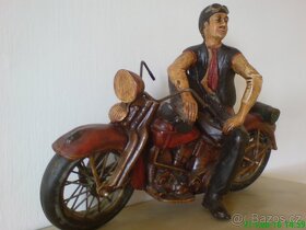 MOTO VETERÁN 1 - 2