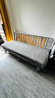 Rozkládací pohovka IKEA (140x200 cm) + matrace HÖVÅG 23 cm - 2