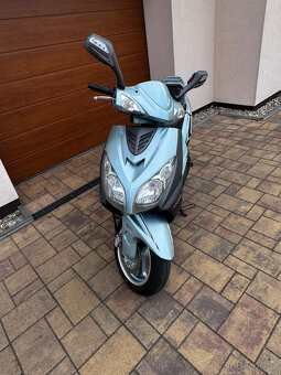Yuki skútr 125 ccm - 2