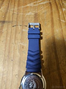 Modrý gumový řemínek 22mm pro hodinky SEIKO
- 2