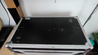 Numark NS7II - 2