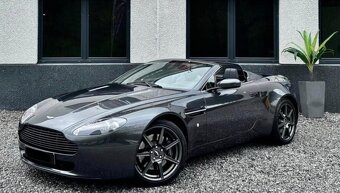 Aston Martin Vantage V8 Roadster z roku 2008 - 2