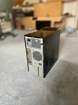 PC / Intel G3220 / 8 GB RAM DDR 3 / Windows 10 / USB 3.0 - 2