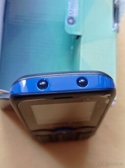 Tlačítkový mobilní telefon -bez češtiny - 2