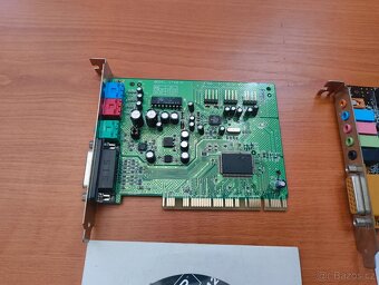 Sound Blaster PCI 128 (CT4810) a Sound Blaster Live 5.1 - 2