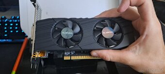 Nvidia Geforce GTX 1650 OCLow Profile 4G - 2