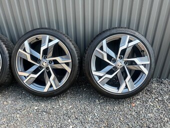 Original ALU kola R19 Škoda vč pneu Bridgestone - 2