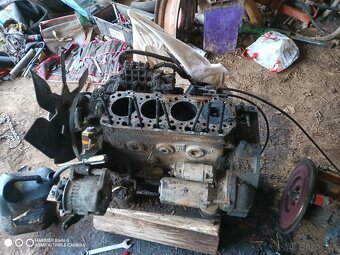 Motor yanmar 4 válec - 2