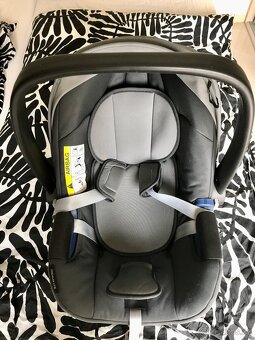 Autosedacka - vajicko Britax Romer Baby safe2 isize - 2