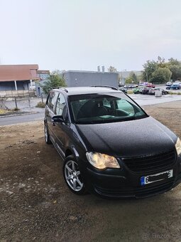 Vw touran 1.9 tdi 66kw - 2