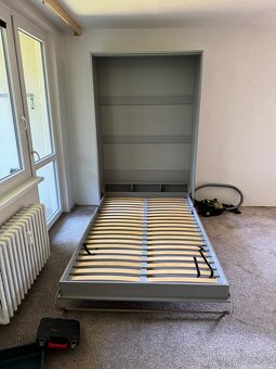 Sklápěcí postel , botník , pračka , elek. rozkládací křeslo - 2