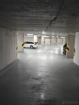 Pronájem garážového stání Praha 5 - 2