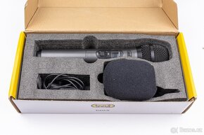 Bezdrátový dynamický mikrofon Trevi EM 401 R - 2