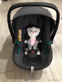 Autosedačka Britax Romer Baby-Safe 3 i-Size v záruce. - 2