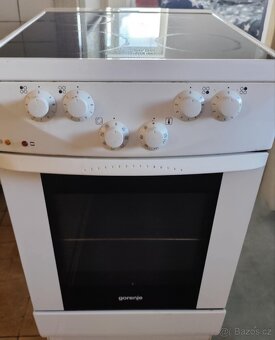 Prodám elektrický sporák - 2