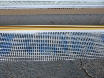 OKENNÍ APU LIŠTA S PERLINKOU, FASÁDNÍ ROHY - 2