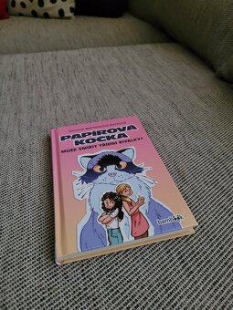 Kniha Papírová kočka - Simona M. Racková, nakl. Bambook - 2