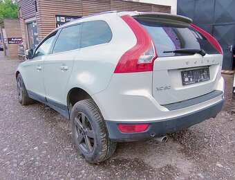 Volvo XC60 AWD D5 151kw - Náhradní díly - 2
