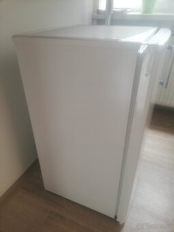 Chladnička/lednička s mrazákem CANDY, zánovní, udržováná, - 2
