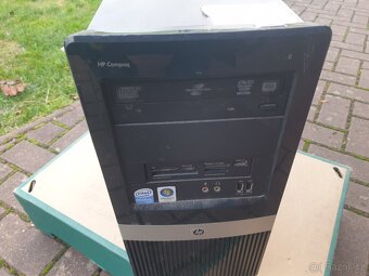 Stolní počítač - 2