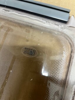 Boční okno karavan Burstner - 2