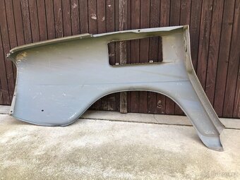 zadní blatníky na Š100 - 2