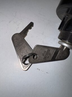 Spínací skříňka Wartburg - 2