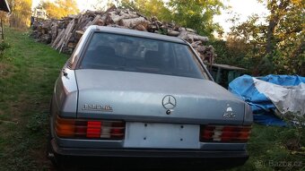 Mercedes 190 D 2.5d 1985 - 2