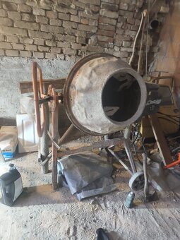 Míchačka (nefunkční) - 2