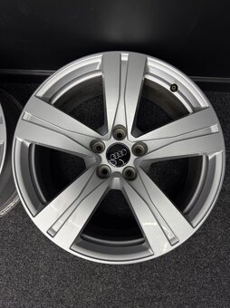 Alu Audi Q7 5x112 18” 4M0601025A - 2