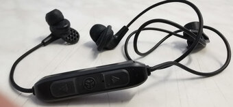 Bluetooth / handsfree do auta / transmitter FM - 2