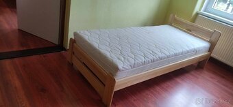 Prodám postel s matrací - 2