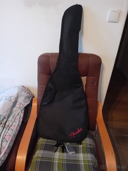 Kytara fendr - 2