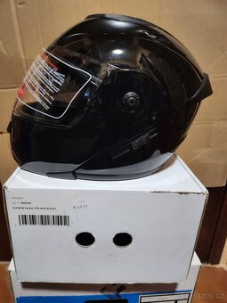 Prodám úplně novou helmu na motorku ORZ v. XL 60-61cm - 2