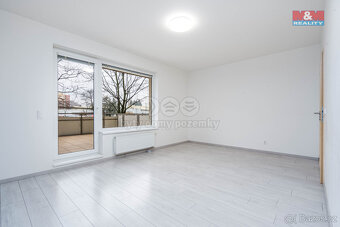 Pronájem bytu 1+kk, 57 m², Praha 10, ul. Hornoměcholupská - 2