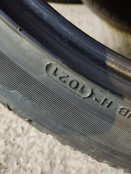 285/35/22 106y Hankook - letní pneu 2ks - 2