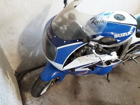 Suzuki GSX-R 750 - 2