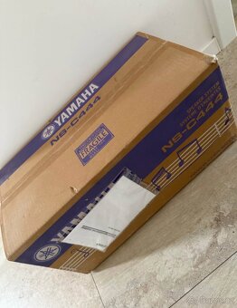 Yamaha NS-C444 - 2
