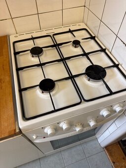 Plynovy sporak - Gorenje - 2