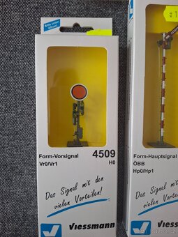 Modely vláčků a vagónů - příslušenství k nim - 2