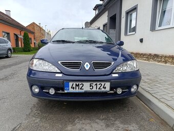 Renault Megane - 2