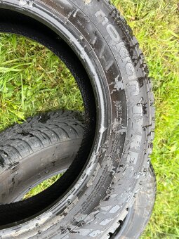 Zimní pneu Nokian 185/65R15 7mm vzorek - 2