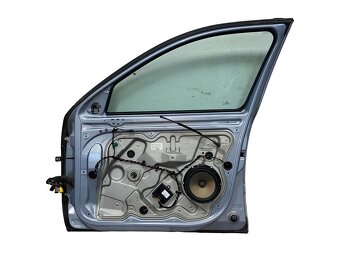 Pravé přední dveře světle modrá LF8K Škoda Octavia 2 FL 2011 - 2