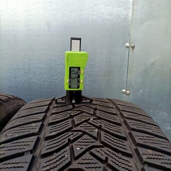 18" PNEU – 235/45/R18 – ZIMNÍ - DUNLOP - 2