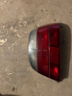 Bmw e38 zadni svetla - 2